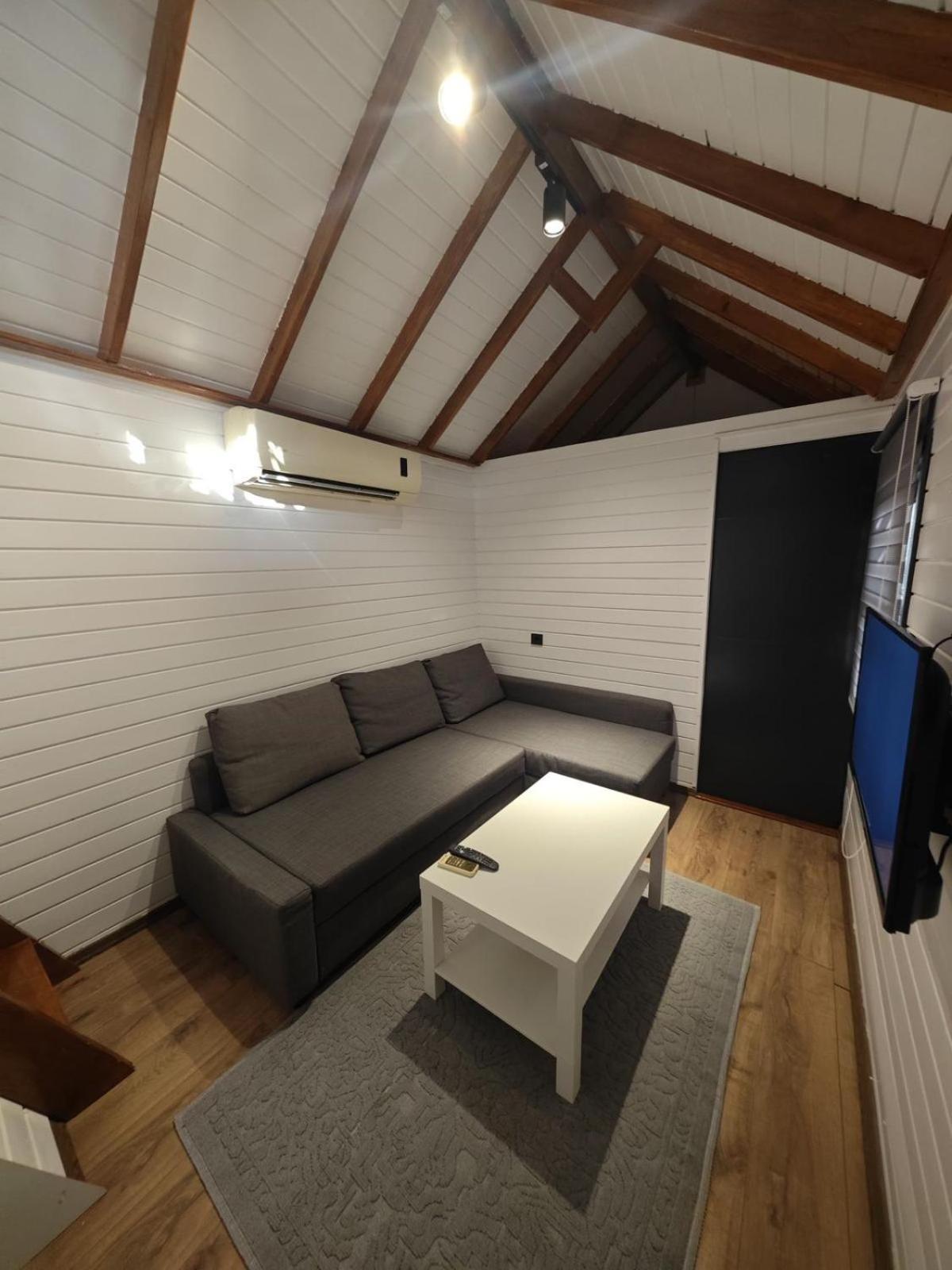 达拉曼 Tiny Mini House酒店 外观 照片